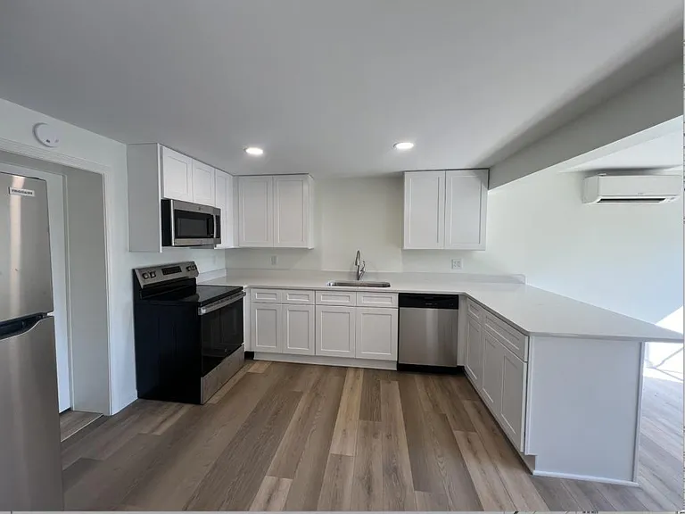 501 Eaves Pl — Photo 6