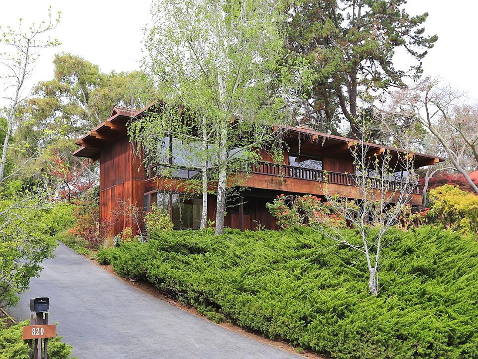 1st image of 820 Tolman Dr