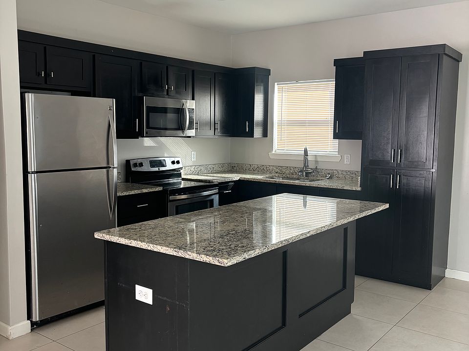 1st image of 3011 Javalina Ave APT 2