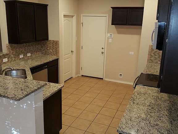 2nd image of 7151 Summer Way
