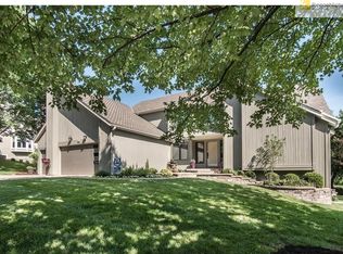 12512 Alhambra St, Leawood, KS 66209