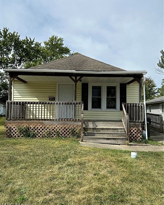1st image of 127 Warren Ave