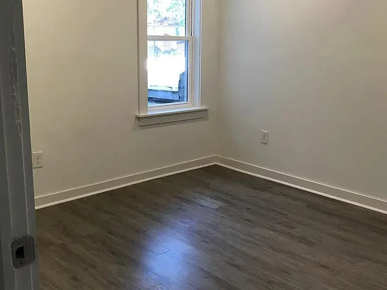 6109 Market St #3 — Photo 7