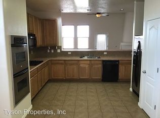5518 Roosevelt Ct NE, Rio Rancho, NM 87144