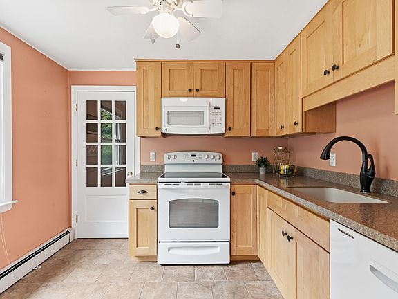 4th image of 91 Baston Road