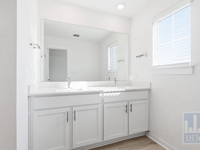 2519 Rose Archer Ln — Photo 15