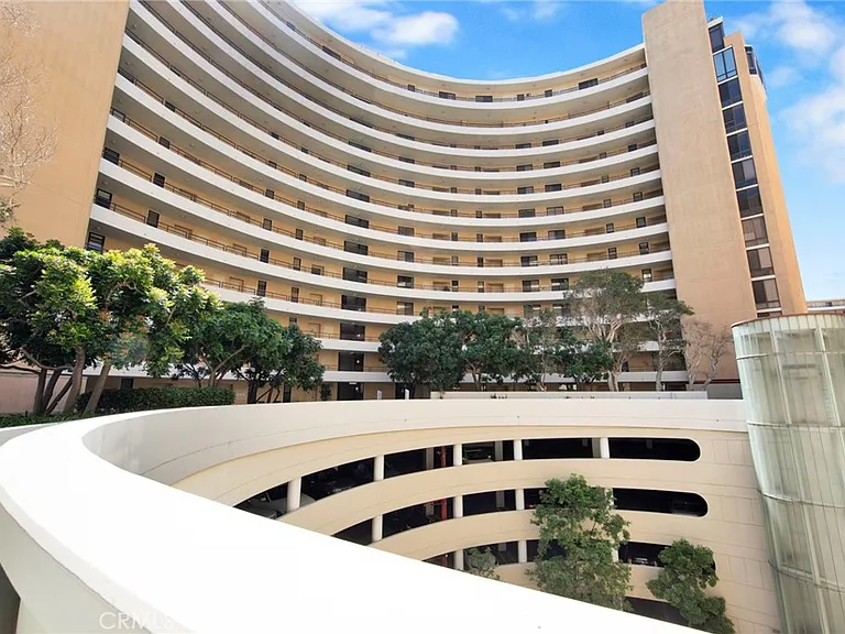 4314 Marina City Dr #128 — Photo 2