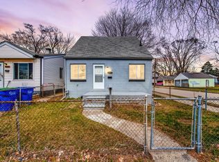 8119 Rivard Ave, Warren, MI 48089