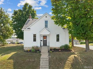 810 W 8th St, Washington, MO