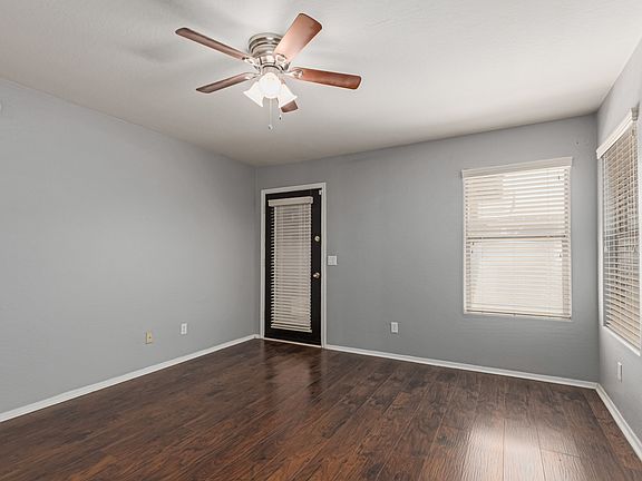 5th image of 42347 W Bunker Dr