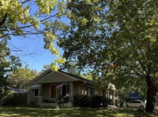 1148 SW Medford Ave, Topeka, KS 66604