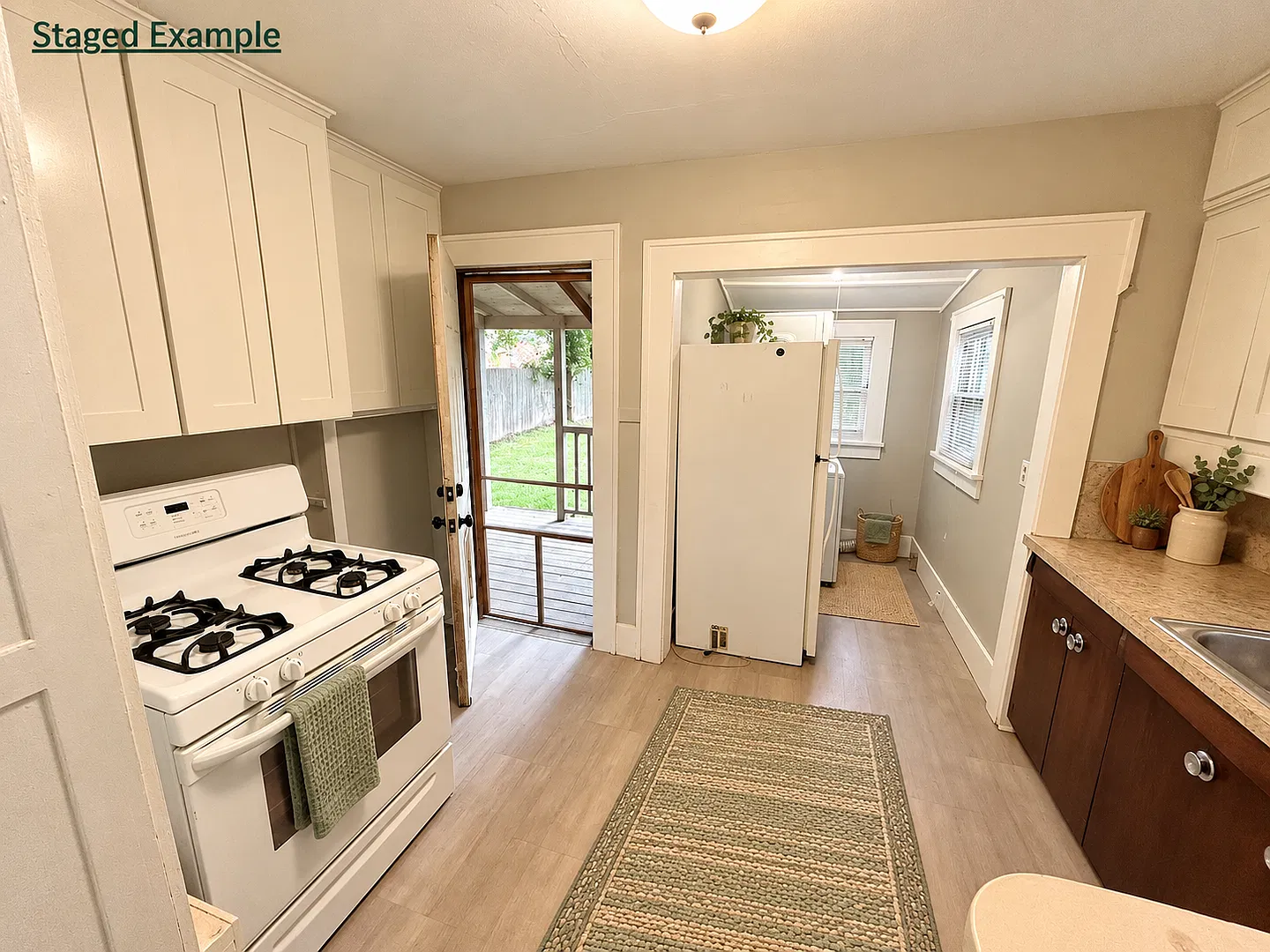 Charming 2-Bedroom Tulsa Bungalow with Hardwood Floors & Covered Porches — Photo 4