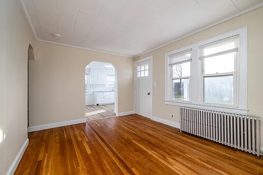 3 bed, 956 sqft, $3,500 — Photo 4