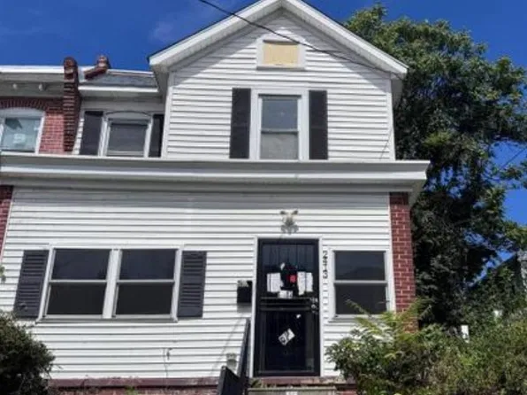2413 N West St Floor 2, Wilmington, DE 19802