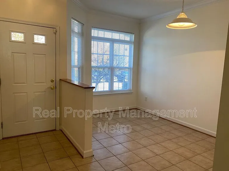 9717 Evening Bird Ln — Photo 6
