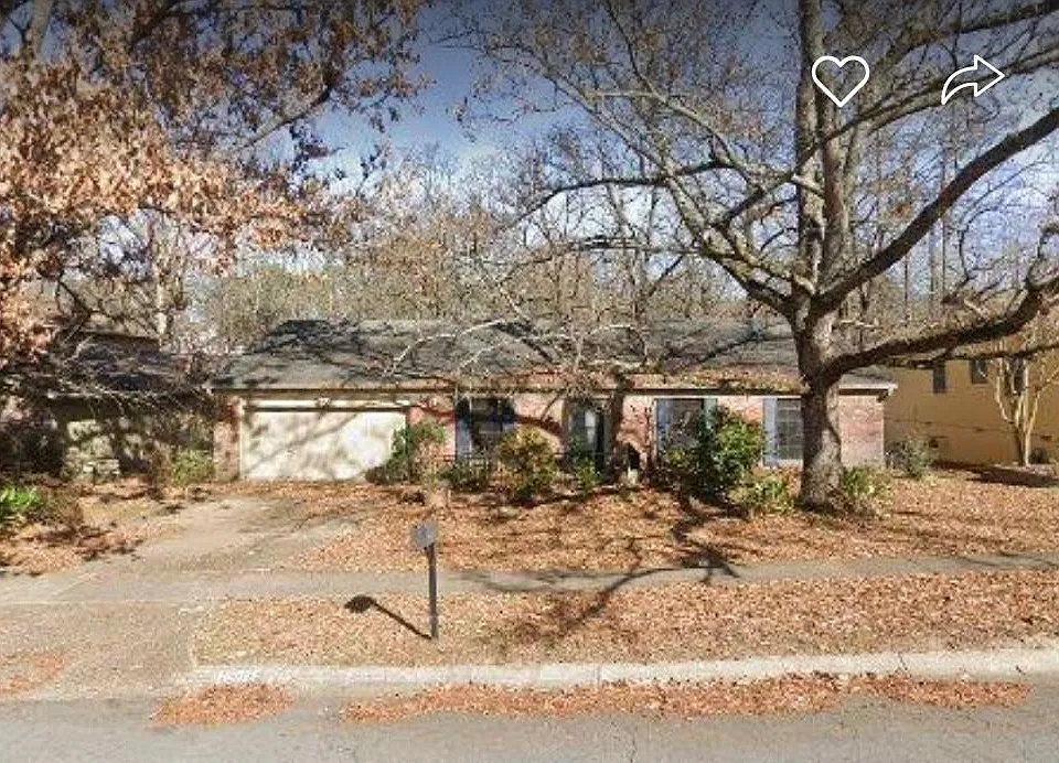 1501 Jennifer Dr