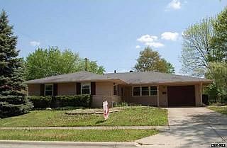 1st image of 1612 Parkinson Dr