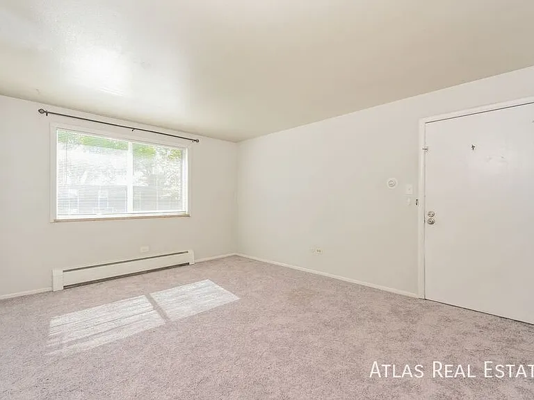 2367 S Locust St #B — Photo 2