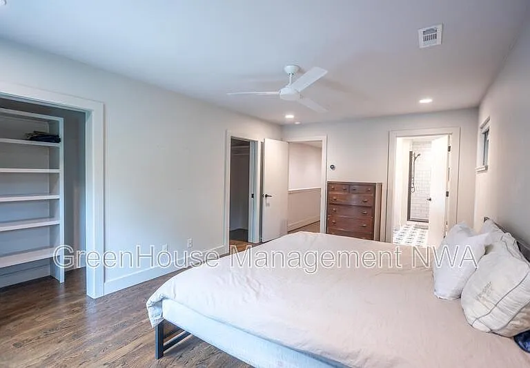 808 S Locust Ave #808LOC — Photo 28