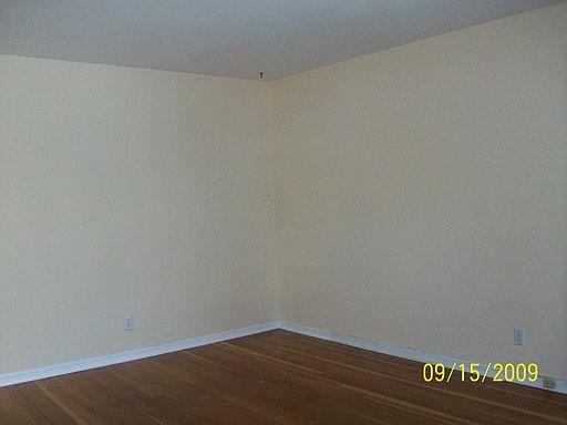 3rd image of 3906 E 14th St