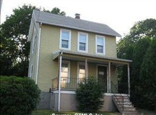 14 Summit St, Derby, CT 06418