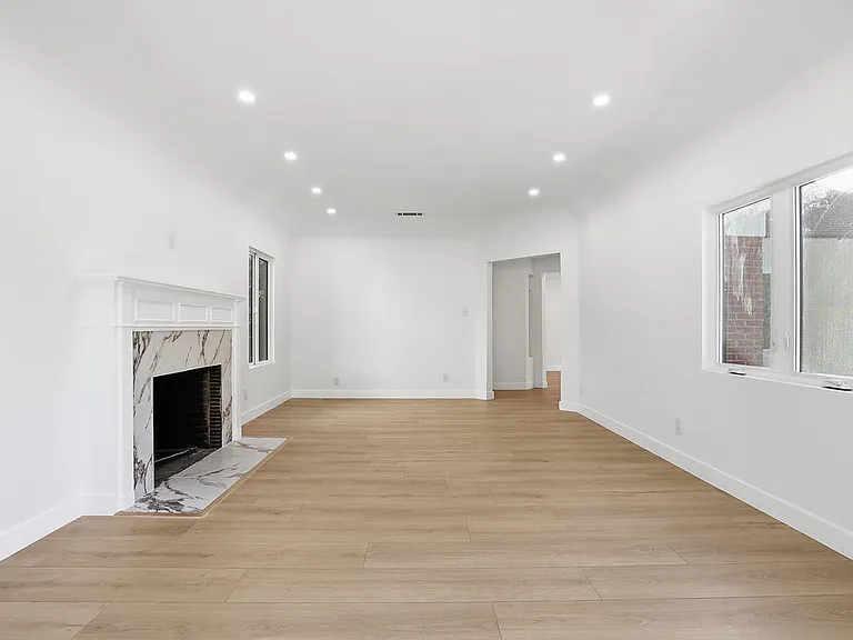 1722 Bel Aire Dr — Photo 21