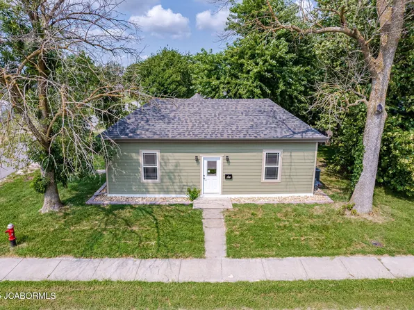 601 E Switzler St, Centralia, MO 65240