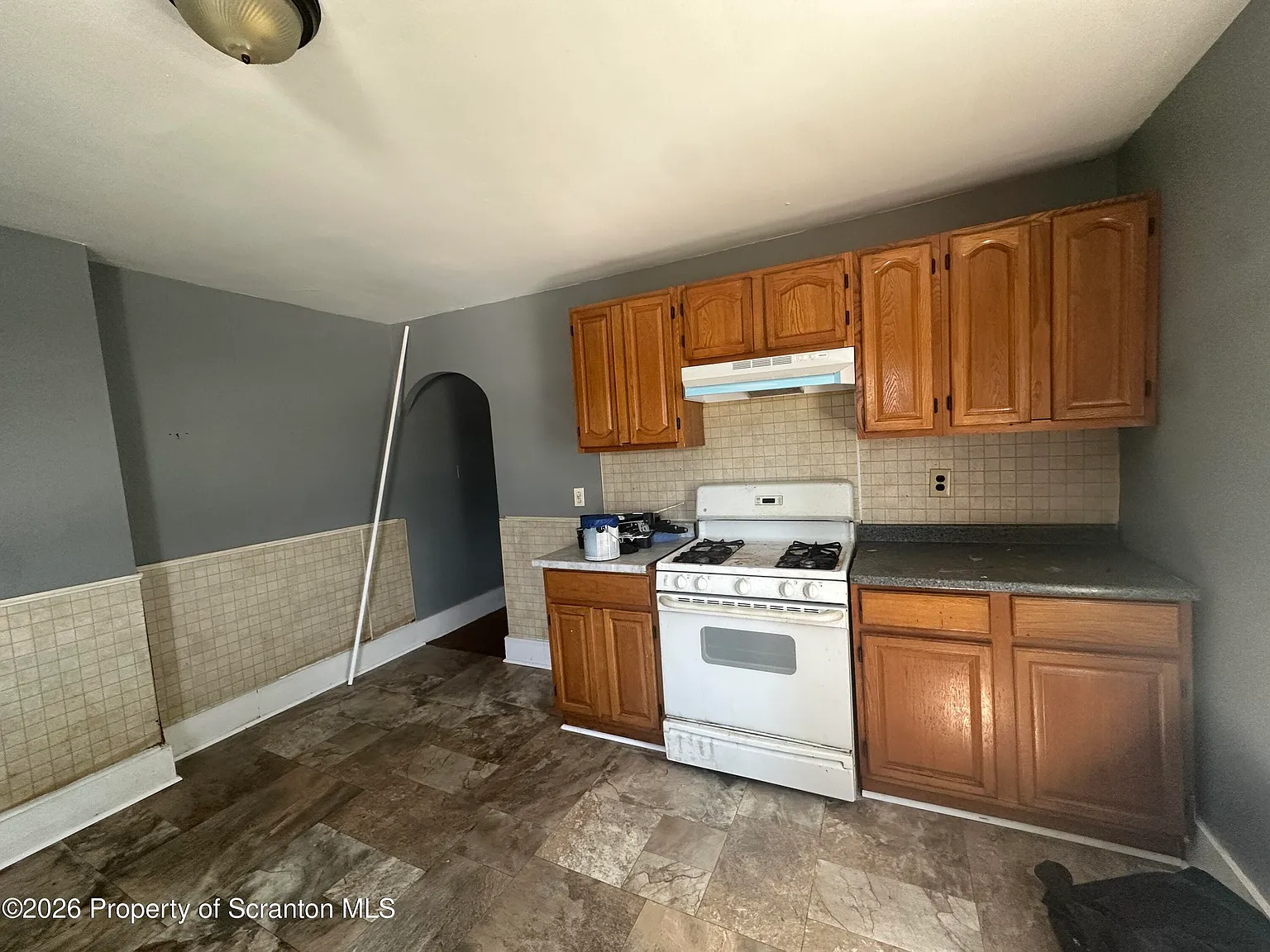 2 bed, 1.0 bath, 600 sqft, $950 — Photo 1