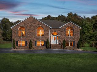 3679 Old Greenbrier Pike, Springfield, TN 37172