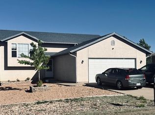 640 S Del Rio Dr, Pueblo West, CO 81007