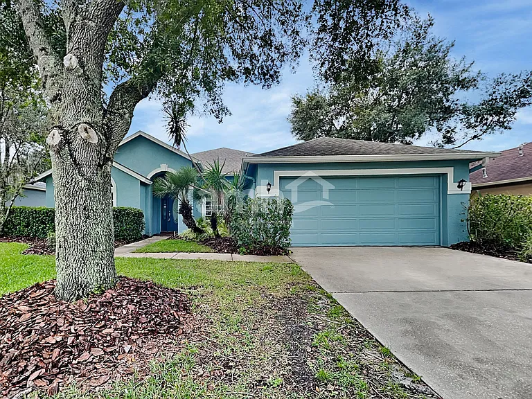 9423 Hunters Pond Dr — Photo 1