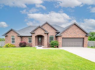1803 County Road 359, Fulton, MO 65251