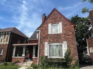 17311 Santa Rosa Dr, Detroit, MI 48221