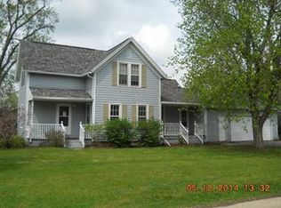 500 5th Ave, MARENGO, IL 60152