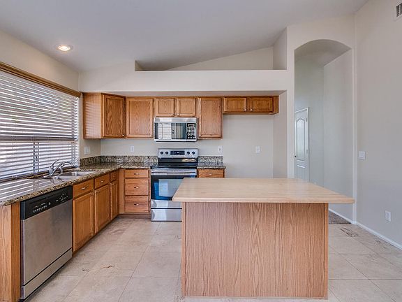4th image of 2411 W Blue Sky Dr