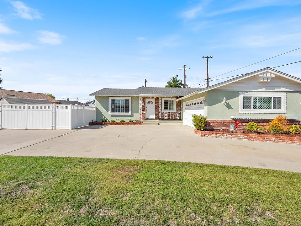1st image of 15545 Jacana Dr
