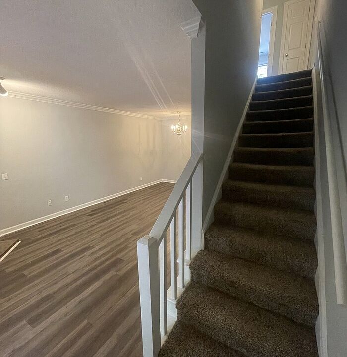 1st image of 6140 Loch Laural Ln