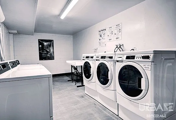 Rented by Urbane Brokerage | media 10