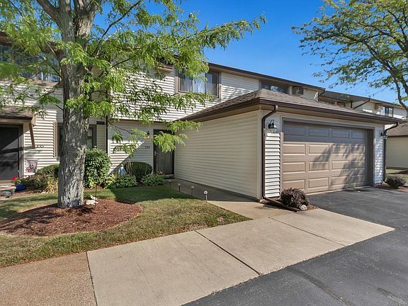 2nd image of 4705 Venice Heights Blvd APT 136