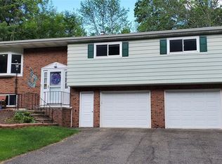 1408 Campus Dr, Vestal, NY 13850