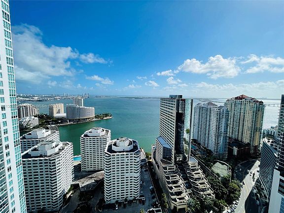 3rd image of 951 Brickell Ave APT 3806