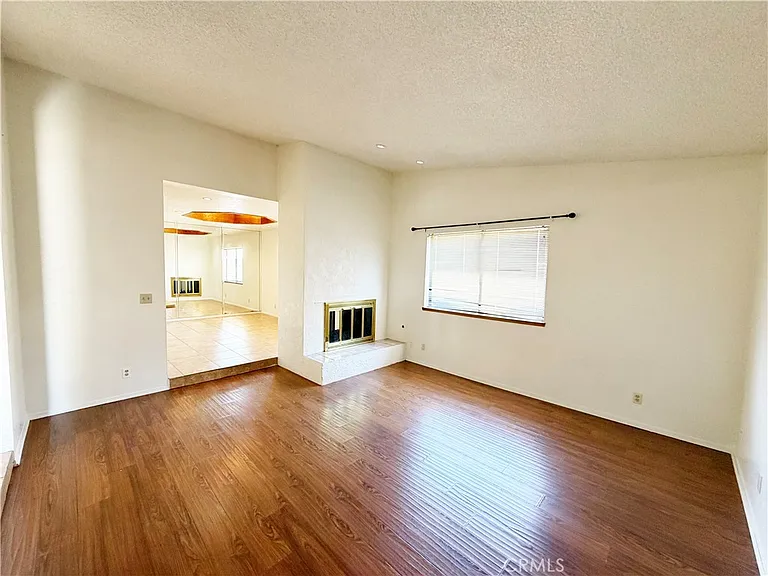 4564 Rudisill St — Photo 3