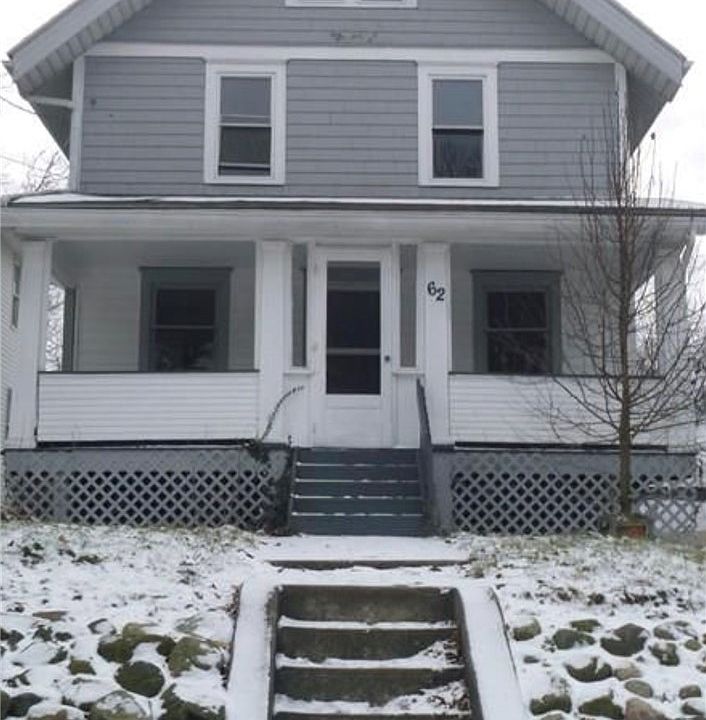 1st image of 62 E Rosewood Ave