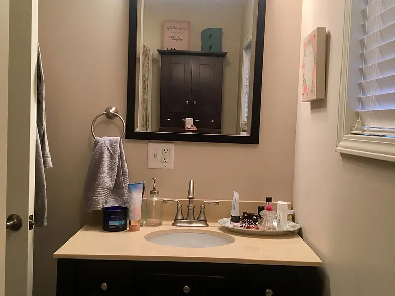605 Pike St #201-B — Photo 9