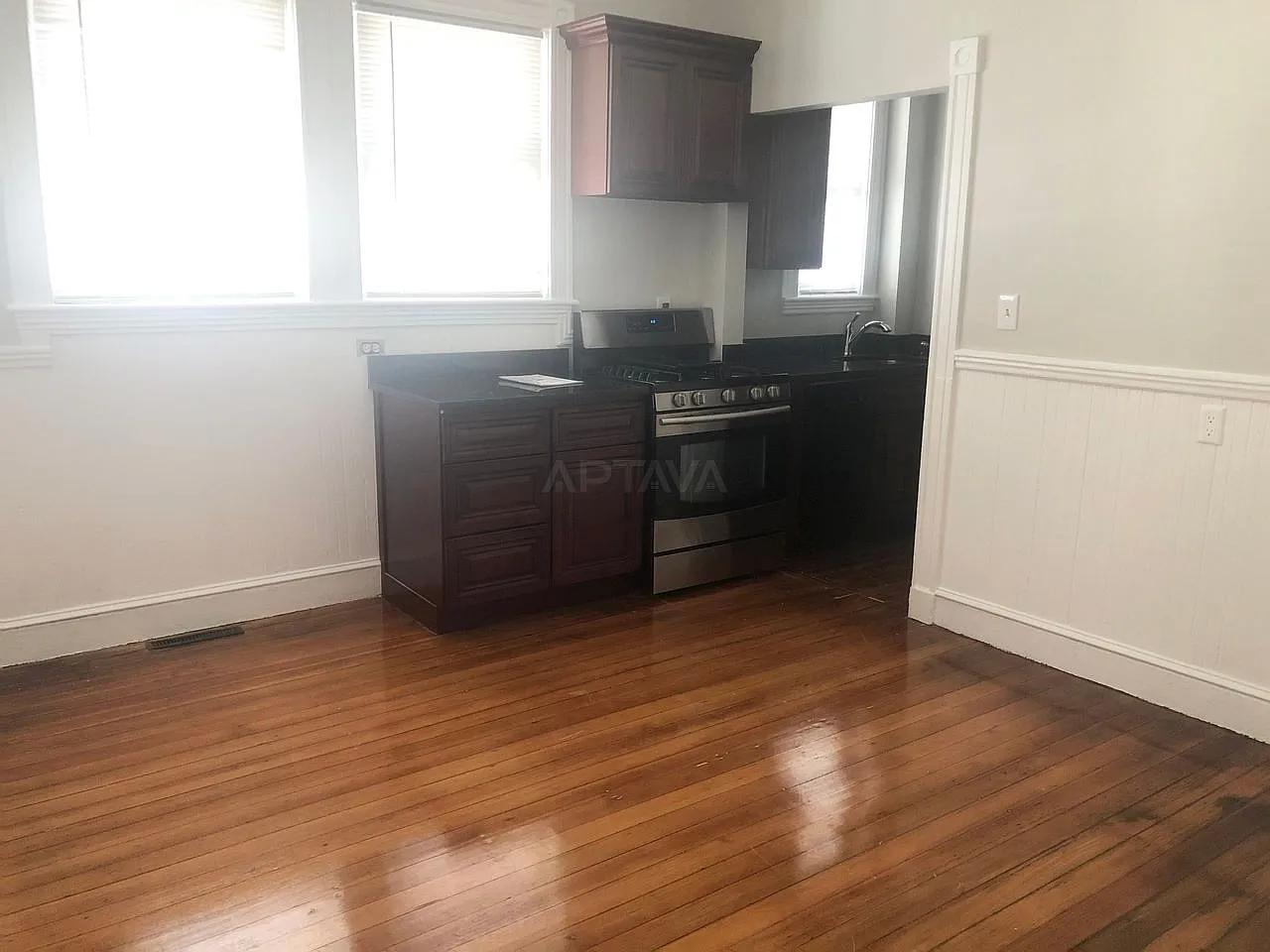 3 bed, $3,800 — Photo 3