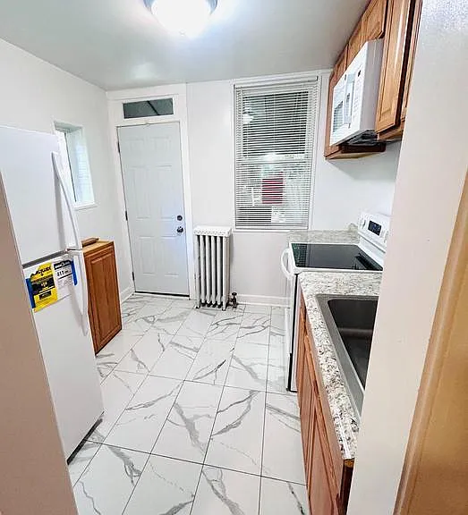 3026 Mathews St — Photo 6