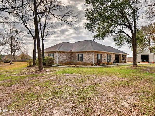 4716 Ashmore Rdg, Vancleave, MS 39565