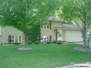 115 Knollwood Dr, Redwood Falls, MN 56283