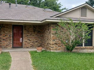 921 Shell Ln, Lancaster, TX 75146