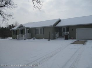 Mott Dr, Jackson, MI 49201